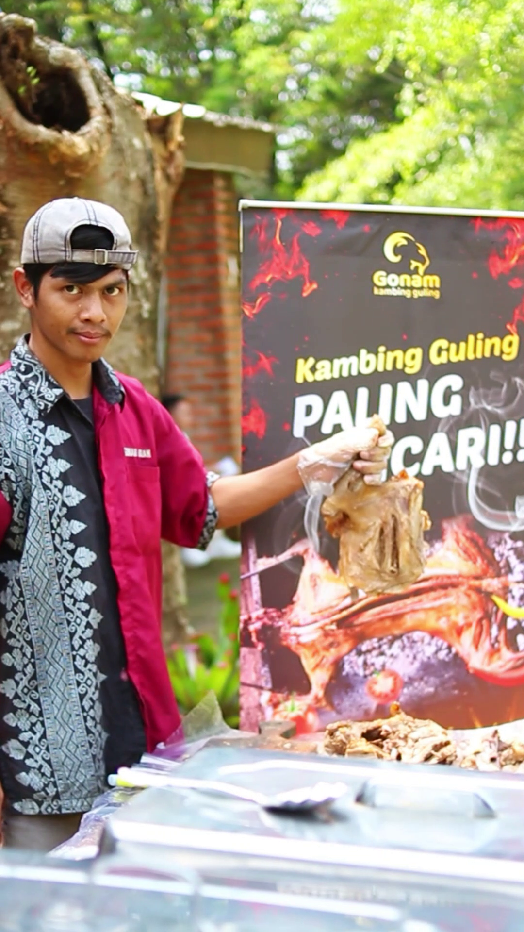 Kambing guling Gonam